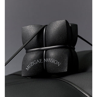 MUZIGAE MANSION Sleek Matt Cushion